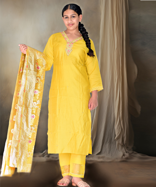 Silk Kurta With Trousers & Dupatta