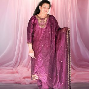 Pink Embroidered Silk Blend Straight Suit With Dupatta